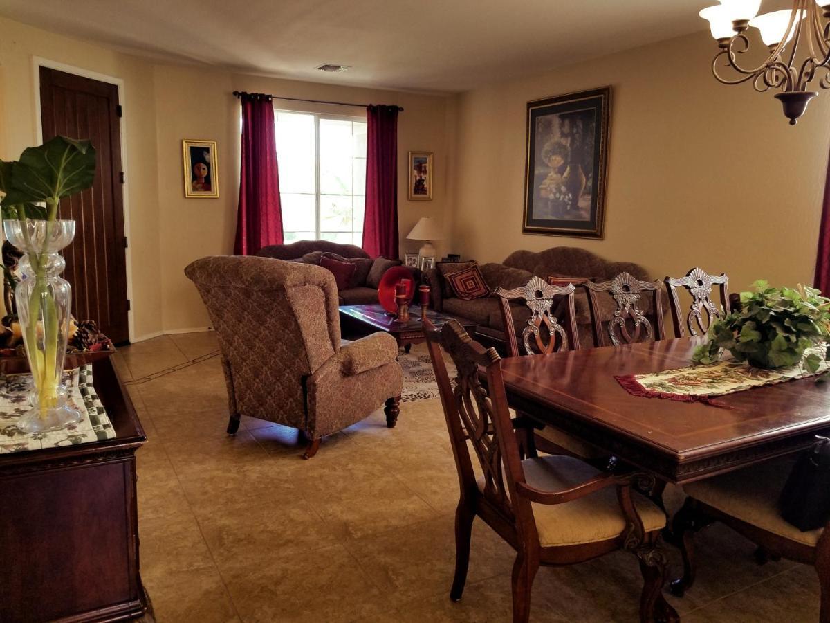 Phoenix Home Near Freeways And Airport Екстериор снимка