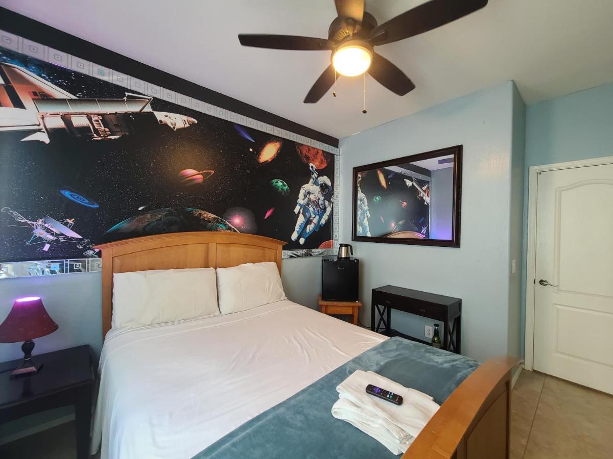 Phoenix Home Near Freeways And Airport Екстериор снимка